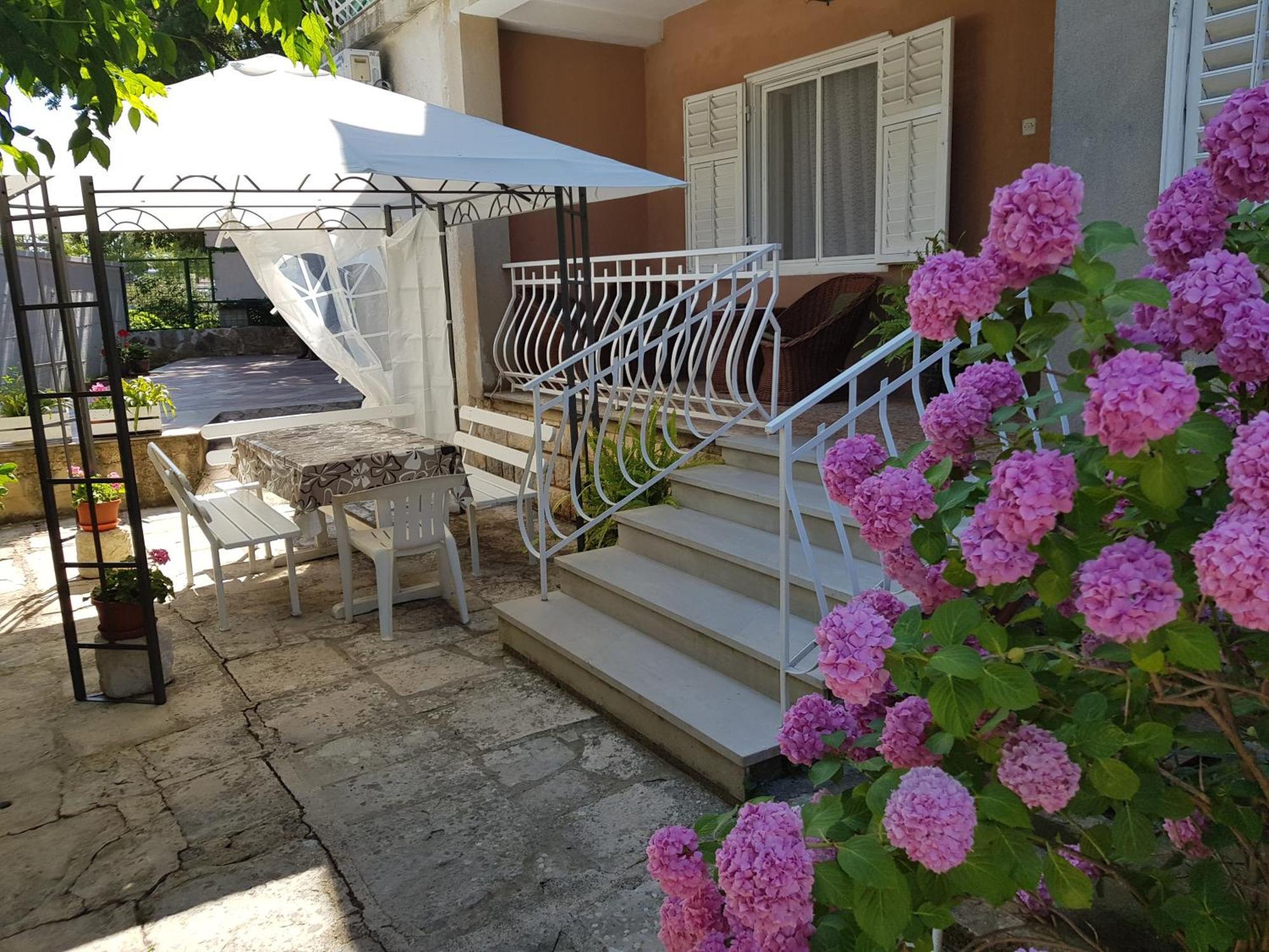רוביני Renata Mare Apartments מראה חיצוני תמונה